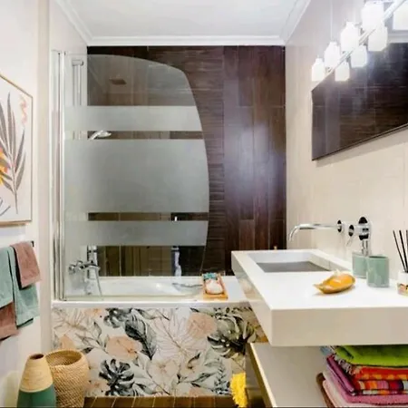 Apartamento Nuestro Refugio - Casco Viejo Con Wifi Y Parking Gratuito- *